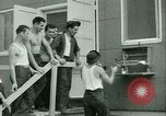 Immagine di Prigioniero di treni uccelli a noi operati POW Camp United States USA, 1944, secondo 32 filmato di repertorio 65675021176