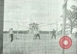 Immagine di Italiano e Tedesco POWs play sports United States USA, 1944, secondo 1 filmato di repertorio 65675021177
