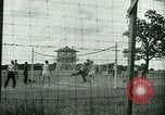 Immagine di Italiano e Tedesco POWs play sports United States USA, 1944, secondo 15 filmato di repertorio 65675021177