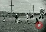 Immagine di Italiano e Tedesco POWs play sports United States USA, 1944, secondo 17 filmato di repertorio 65675021177