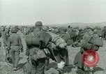 Immagine di Prigionieri tedeschi Tunisia Africa del Nord, 1943, secondo 29 filmato di repertorio 65675021181
