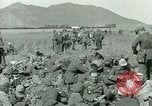 Immagine di Prigionieri tedeschi Tunisia Africa del Nord, 1943, secondo 62 filmato di repertorio 65675021181