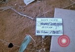 Image soldats assaut sur hill le Vietnam du Sud, 1967, de la seconde 4 séquences d'archives historiques vidéo 65675021187