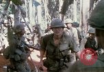 Image Troupes de US 503e Régiment d'infanterie aéroportée assault Hill 875 le Vietnam du Sud, 1967, de la seconde 13 séquences d'archives historiques vidéo 65675021188