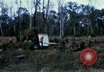 Standbild 11 gepanzerte Kavallerie South Vietnam, 1967, aus Sekunde 17 historischem Filmmaterial Videoclip 65675021196