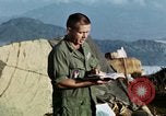 Immagine di Esercito degli Stati Uniti cappellano conduce service Il Vietnam, 1968, secondo 41 filmato di repertorio 65675021201