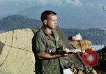 Immagine di Esercito degli Stati Uniti cappellano conduce service Il Vietnam, 1968, secondo 44 filmato di repertorio 65675021201