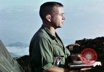 Immagine di Esercito degli Stati Uniti cappellano conduce service Il Vietnam, 1968, secondo 54 filmato di repertorio 65675021201