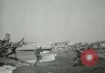 Image marines terre au Vietnam le Vietnam du Sud, 1965, de la seconde 48 séquences d'archives historiques vidéo 65675021205