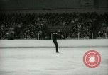 Standbild Eiskunstlauf Meisterschaft Colorado United States USA, 1965, aus Sekunde 61 historischem Filmmaterial Videoclip 65675021208