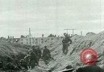 Standbild deutsche Truppen Stalingrad Russland, 1942, aus Sekunde 18 historischem Filmmaterial Videoclip 65675021216