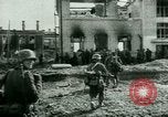 Standbild deutsche Truppen Stalingrad Russland, 1942, aus Sekunde 53 historischem Filmmaterial Videoclip 65675021216