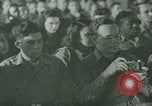 Standbild Zeugnis in der Studie von Franz Strasser Dachau Deutschland, 1945, aus Sekunde 1 historischem Filmmaterial Videoclip 65675021222