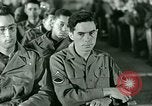 Standbild Zeugnis in der Studie von Franz Strasser Dachau Deutschland, 1945, aus Sekunde 24 historischem Filmmaterial Videoclip 65675021222