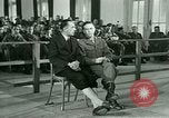 Standbild Zeugnis in der Studie von Franz Strasser Dachau Deutschland, 1945, aus Sekunde 25 historischem Filmmaterial Videoclip 65675021222