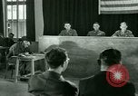 Standbild Zeugnis in der Studie von Franz Strasser Dachau Deutschland, 1945, aus Sekunde 39 historischem Filmmaterial Videoclip 65675021222