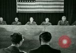 Standbild Zeugnis in der Studie von Franz Strasser Dachau Deutschland, 1945, aus Sekunde 44 historischem Filmmaterial Videoclip 65675021222