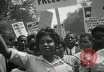 Image Les travailleurs américains protester contre les conditions de travail United States USA, 1963, de la seconde 37 séquences d'archives historiques vidéo 65675021237