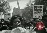 Image Les travailleurs américains protester contre les conditions de travail United States USA, 1963, de la seconde 39 séquences d'archives historiques vidéo 65675021237