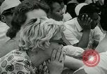 Image Les travailleurs américains protester contre les conditions de travail United States USA, 1963, de la seconde 44 séquences d'archives historiques vidéo 65675021237