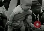 Image Les travailleurs américains protester contre les conditions de travail United States USA, 1963, de la seconde 49 séquences d'archives historiques vidéo 65675021237