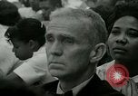 Image Les travailleurs américains protester contre les conditions de travail United States USA, 1963, de la seconde 56 séquences d'archives historiques vidéo 65675021237