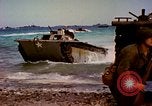 Standbild Schlacht von Eniwetok Eniwetok Atoll Marshall Inseln, 1944, aus Sekunde 5 historischem Filmmaterial Videoclip 65675021287