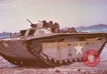 Standbild Schlacht von Eniwetok Eniwetok Atoll Marshall Inseln, 1944, aus Sekunde 15 historischem Filmmaterial Videoclip 65675021287
