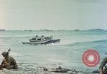 Standbild Schlacht von Eniwetok Eniwetok Atoll Marshall Inseln, 1944, aus Sekunde 38 historischem Filmmaterial Videoclip 65675021287
