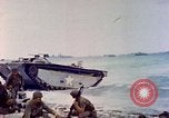 Standbild Schlacht von Eniwetok Eniwetok Atoll Marshall Inseln, 1944, aus Sekunde 44 historischem Filmmaterial Videoclip 65675021287