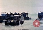 Standbild Schlacht von Eniwetok Eniwetok Atoll Marshall Inseln, 1944, aus Sekunde 54 historischem Filmmaterial Videoclip 65675021287
