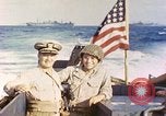 Standbild Schlacht von Eniwetok Eniwetok Atoll Marshall Inseln, 1944, aus Sekunde 51 historischem Filmmaterial Videoclip 65675021288