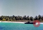 Standbild Schlacht von Eniwetok Eniwetok Atoll Marshall Inseln, 1944, aus Sekunde 60 historischem Filmmaterial Videoclip 65675021288