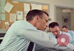 Image l'école pilote de recherche aérospatiale California United States USA, 1963, de la seconde 8 séquences d'archives historiques vidéo 65675021291