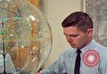 Image l'école pilote de recherche aérospatiale California United States USA, 1963, de la seconde 43 séquences d'archives historiques vidéo 65675021291