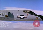 Standbild Convair F-106 Delta Dart Flugzeuge California United States USA, 1963, aus Sekunde 7 historischem Filmmaterial Videoclip 65675021296