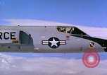 Standbild Convair F-106 Delta Dart Flugzeuge California United States USA, 1963, aus Sekunde 8 historischem Filmmaterial Videoclip 65675021296