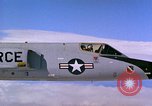 Standbild Convair F-106 Delta Dart Flugzeuge California United States USA, 1963, aus Sekunde 9 historischem Filmmaterial Videoclip 65675021296