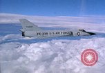 Standbild Convair F-106 Delta Dart Flugzeuge California United States USA, 1963, aus Sekunde 58 historischem Filmmaterial Videoclip 65675021296