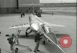 Image F-104un chasseur California United States USA, 1956, de la seconde 32 séquences d'archives historiques vidéo 65675021302
