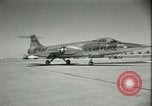 Immagine di F-104A Starfighter California United States USA, 1956, secondo 22 filmato di repertorio 65675021305
