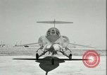 Immagine di F-104A Starfighter California United States USA, 1956, secondo 59 filmato di repertorio 65675021305