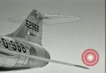 Standbild F-104A Starfighter California United States USA, 1956, aus Sekunde 12 historischem Filmmaterial Videoclip 65675021306
