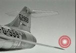 Standbild F-104A Starfighter California United States USA, 1956, aus Sekunde 13 historischem Filmmaterial Videoclip 65675021306