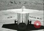 Standbild F-104A Starfighter California United States USA, 1956, aus Sekunde 30 historischem Filmmaterial Videoclip 65675021306