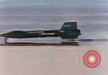 Immagine di Primo alto Powered volo di X-15 California United States USA, 1960, secondo 60 filmato di repertorio 65675021328