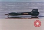 Immagine di Primo alto Powered volo di X-15 California United States USA, 1960, secondo 61 filmato di repertorio 65675021328