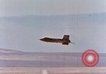 Standbild Erste high powered Flug X-15 California United States USA, 1960, aus Sekunde 46 historischem Filmmaterial Videoclip 65675021329