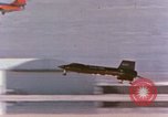 Standbild Erste high powered Flug X-15 California United States USA, 1960, aus Sekunde 52 historischem Filmmaterial Videoclip 65675021329