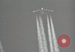 Standbild X-15 erster Motorflug California United States USA, 1959, aus Sekunde 23 historischem Filmmaterial Videoclip 65675021359